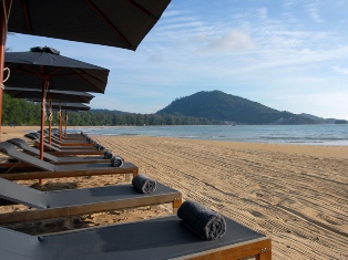 Indigo Pearl, Nai Yang Beach